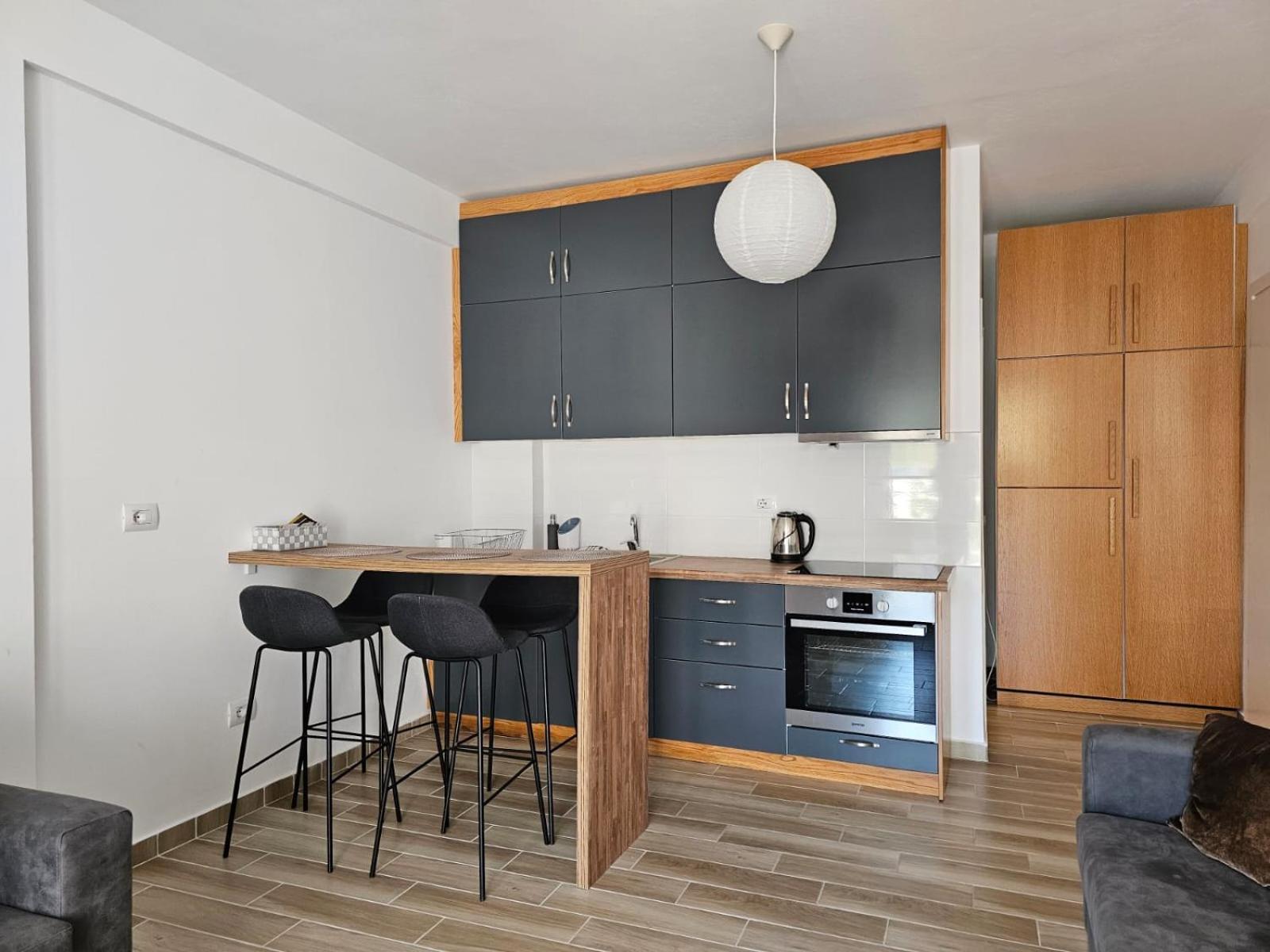 Brand New Apartments Sarandë 外观 照片