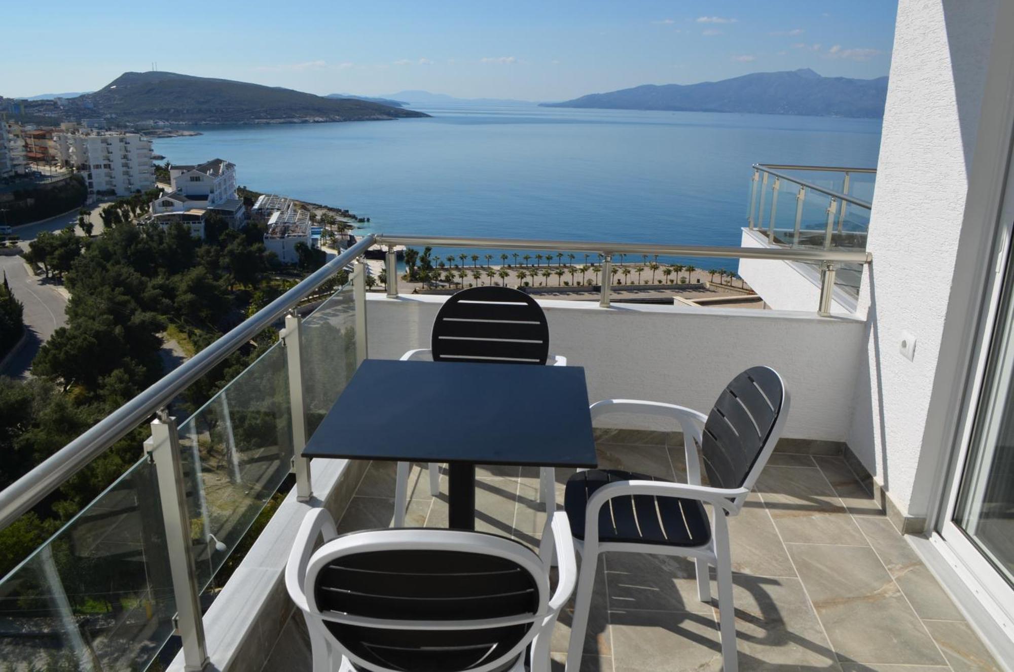 Brand New Apartments Sarandë 外观 照片