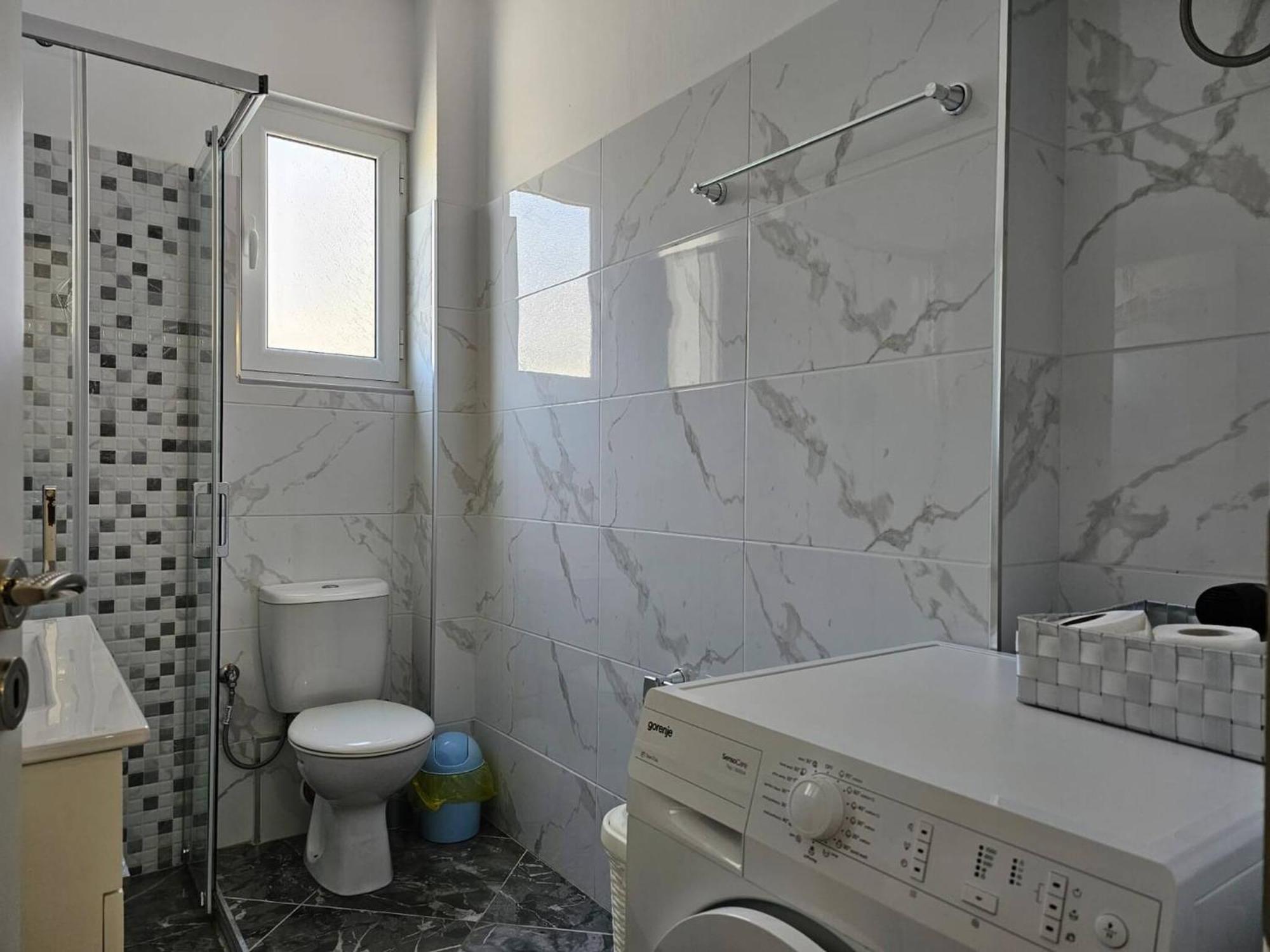 Brand New Apartments Sarandë 外观 照片