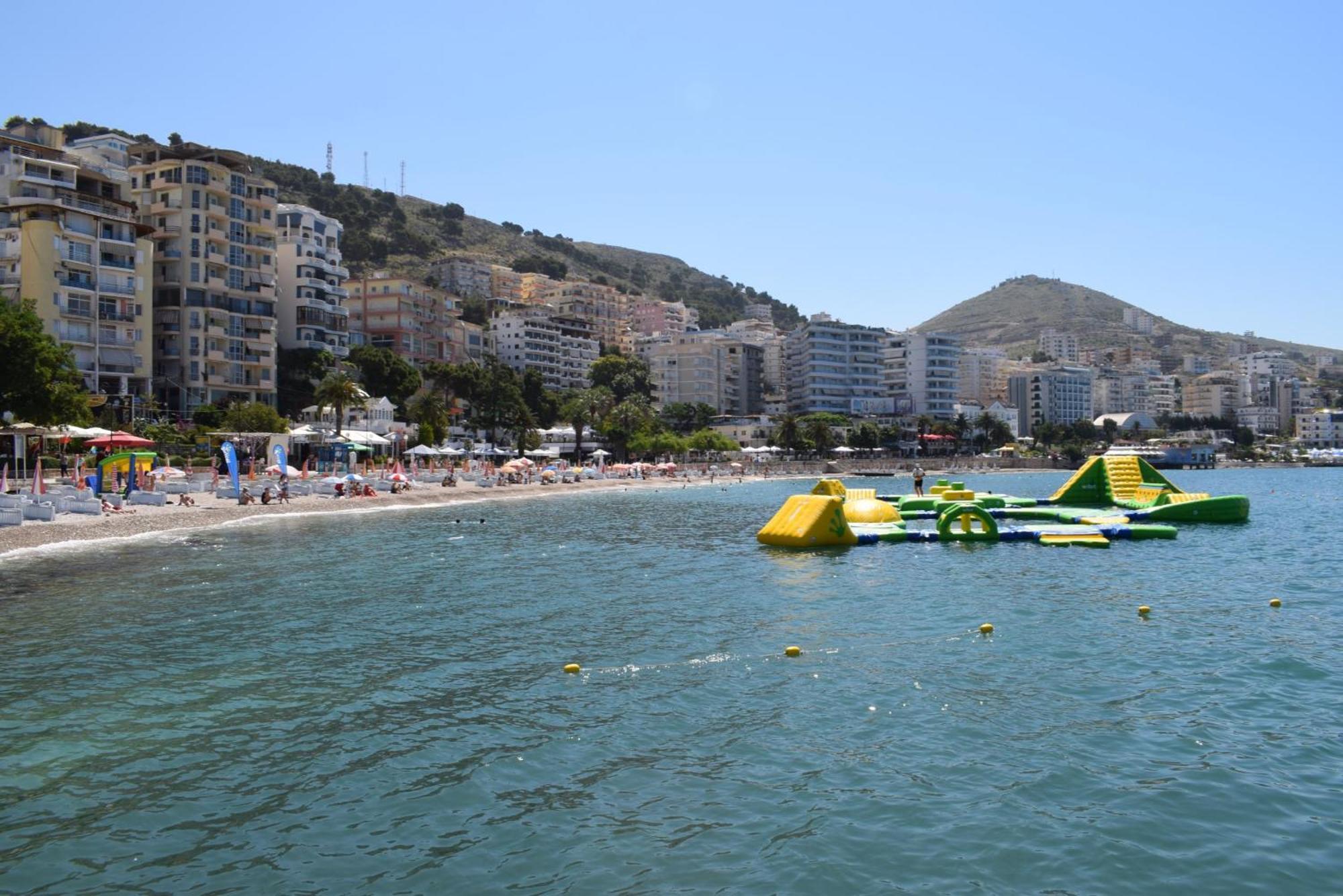 Brand New Apartments Sarandë 外观 照片