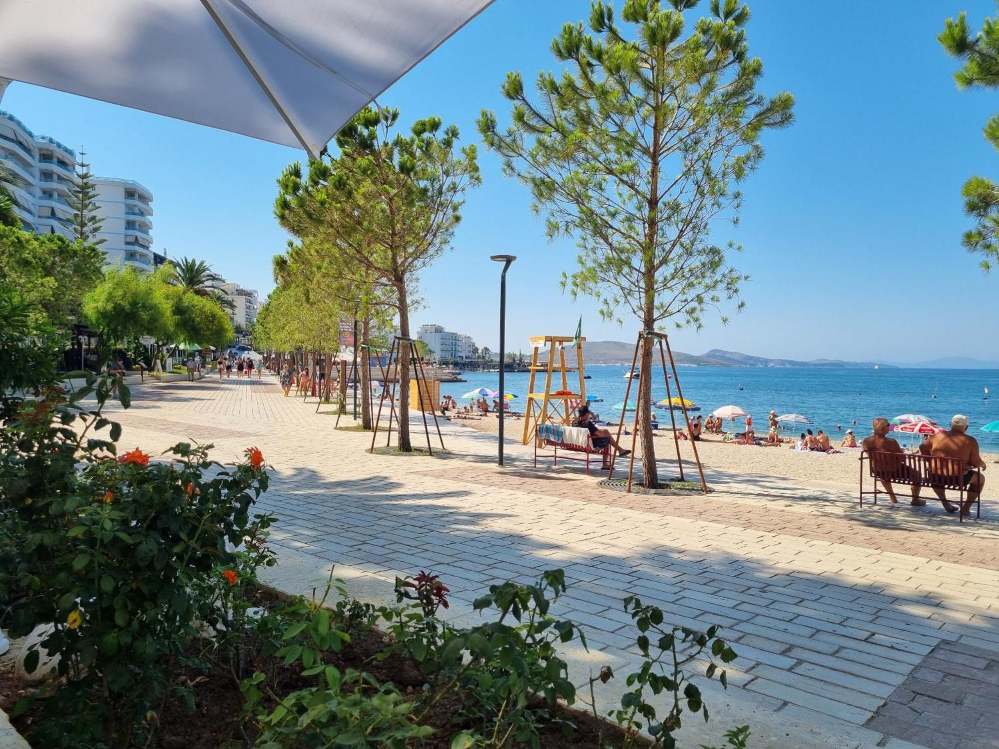 Brand New Apartments Sarandë 外观 照片